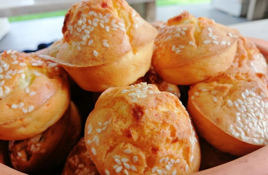 Proice. Bałkańskie muffinki kukurydziane